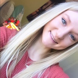 Meet your Posher, Kelsey